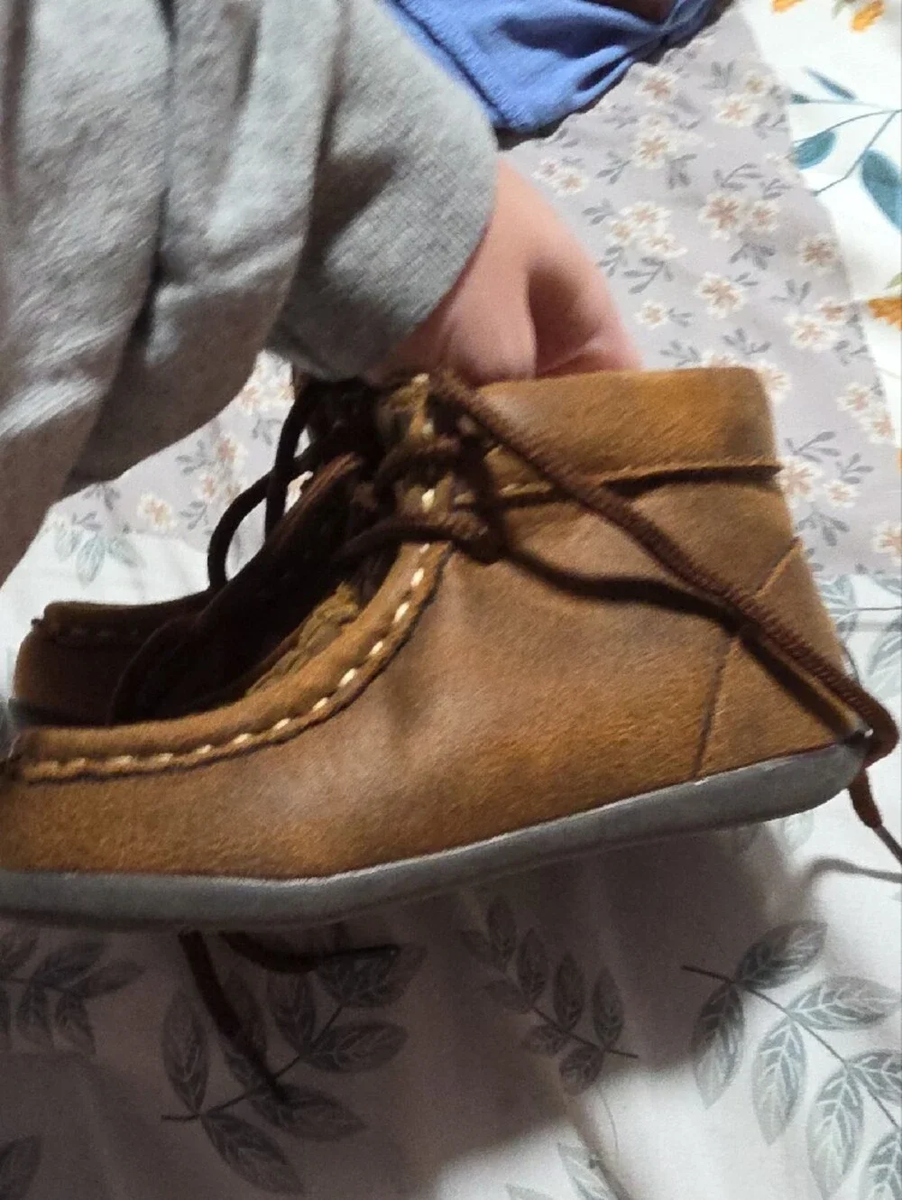 N/A comfortable brown